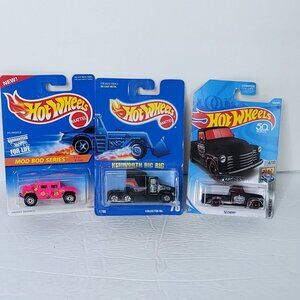 Hot Wheels Hummer Groovy Graphics Kenwood Big Rig 52 Chevy Lot Of 3 NEW